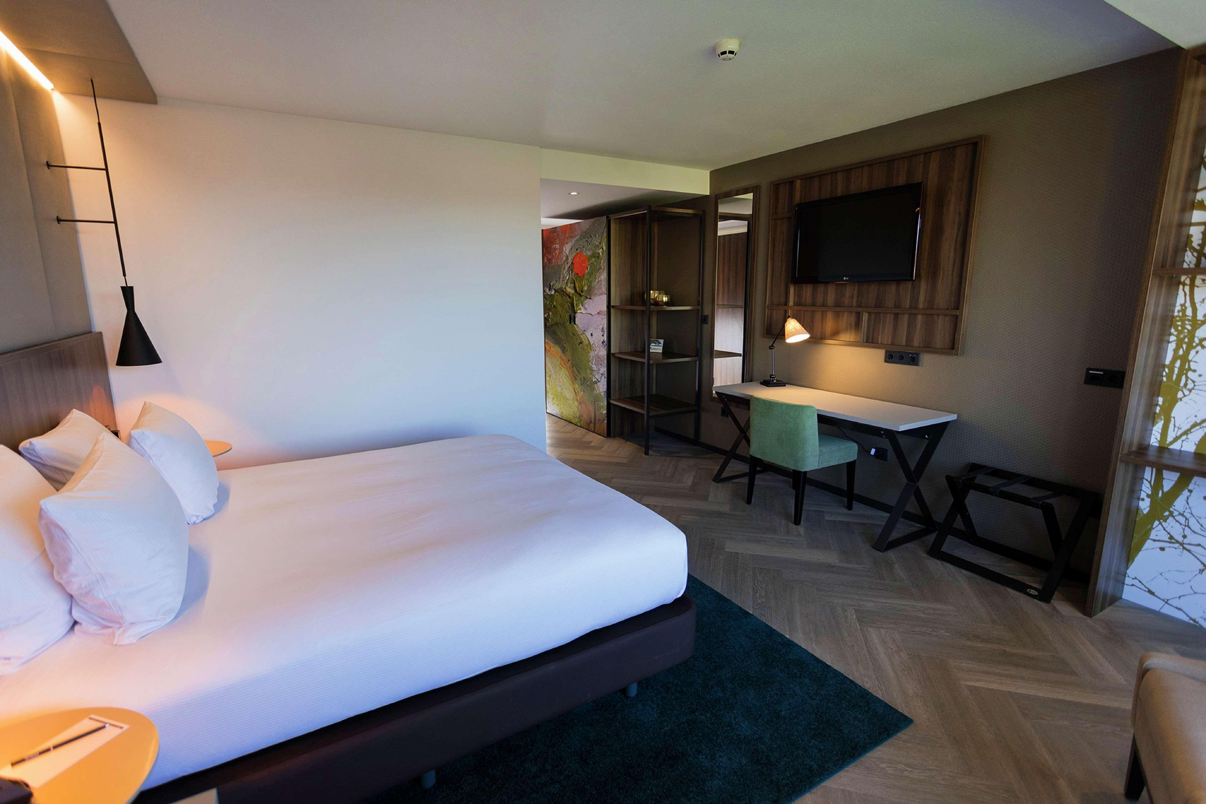 Doubletree By Hilton Royal Parc Soestduinen Hotel 4*