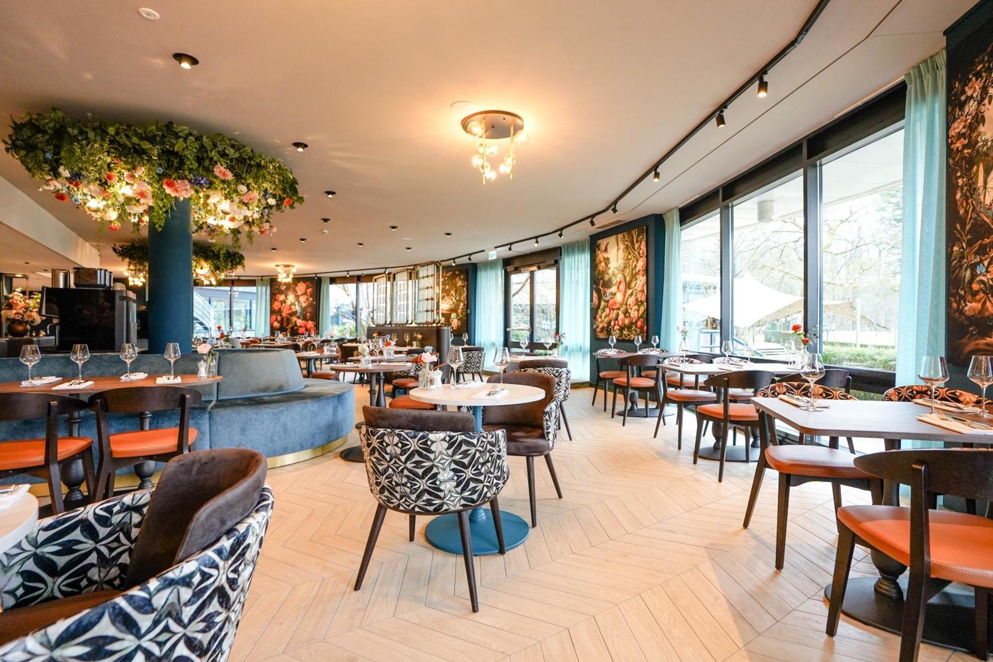 Doubletree By Hilton Royal Parc Soestduinen Hotel 4*