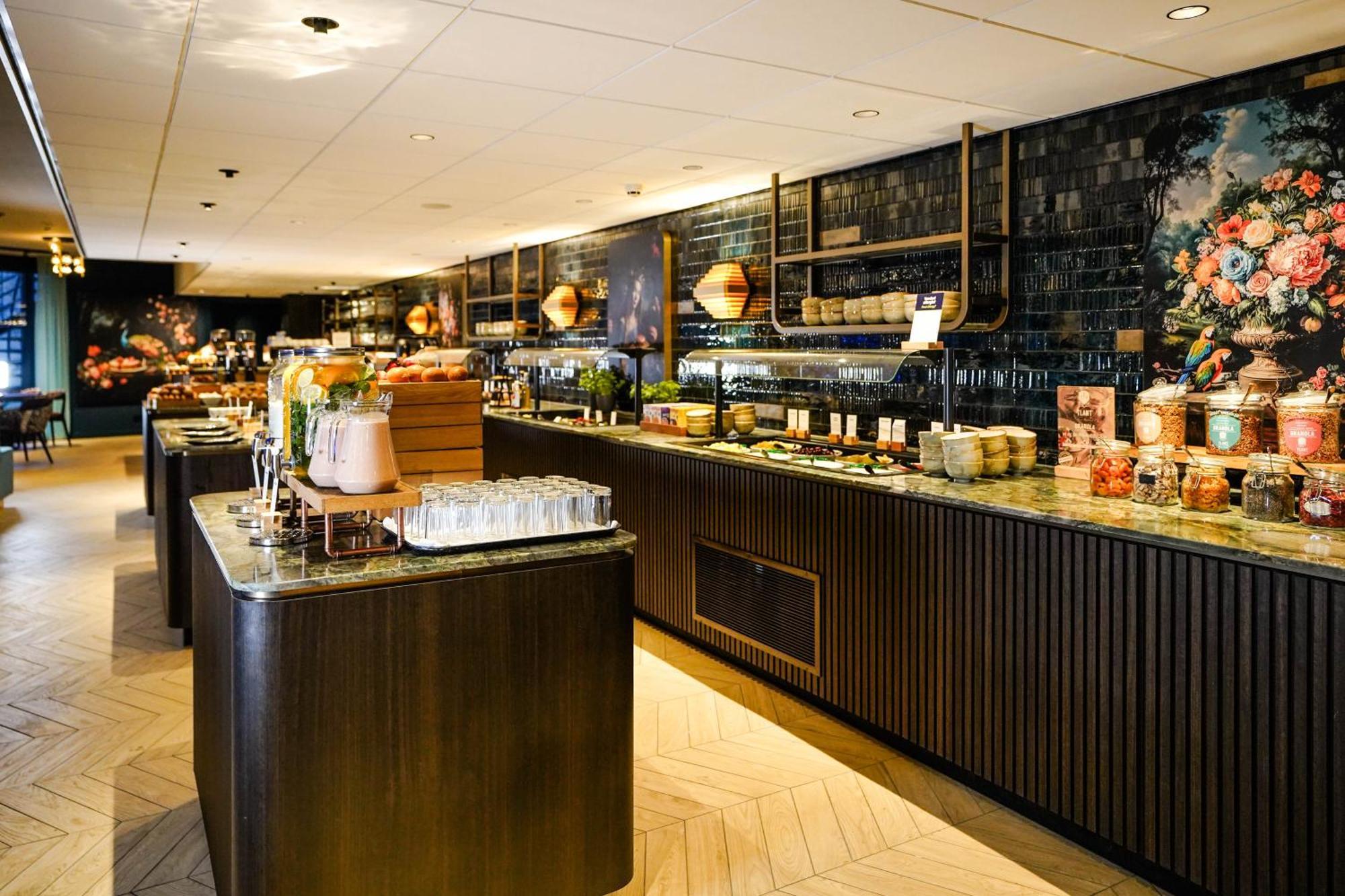 Hotel Doubletree By Hilton Royal Parc Soestduinen 4*