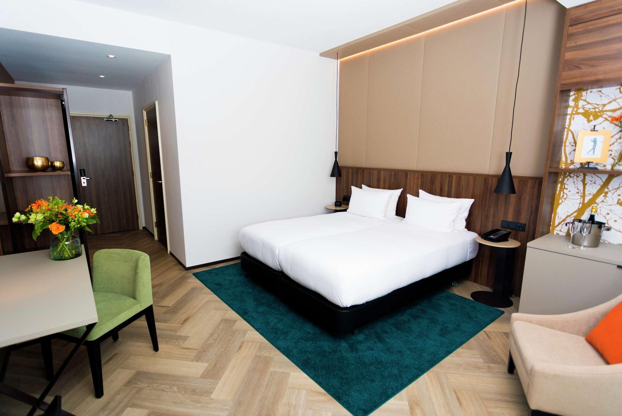 Doubletree By Hilton Royal Parc Soestduinen 4* Soest