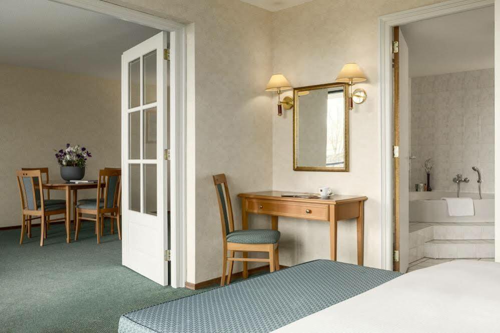 Doubletree By Hilton Royal Parc Soestduinen